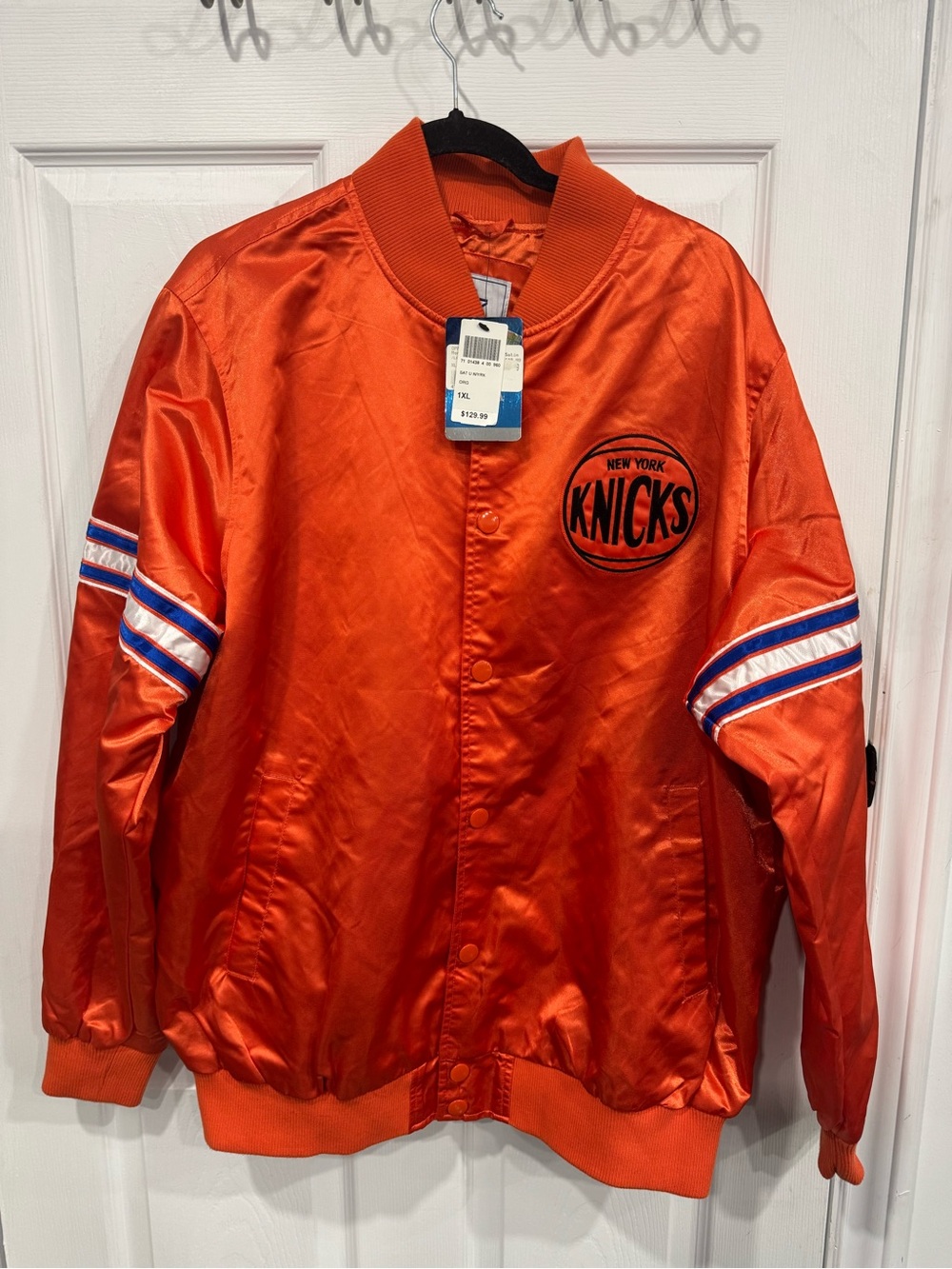New - New York Knicks Starter Bomber Jacket (XL)